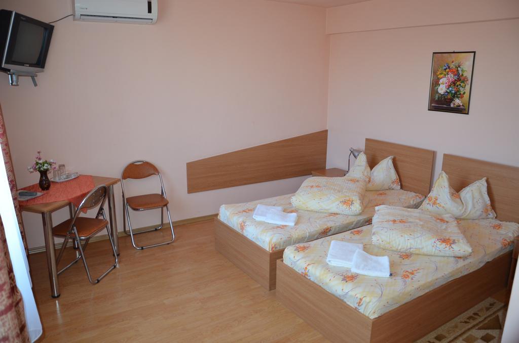 Pensiunea Casa Verde Vladimirescu Zimmer foto